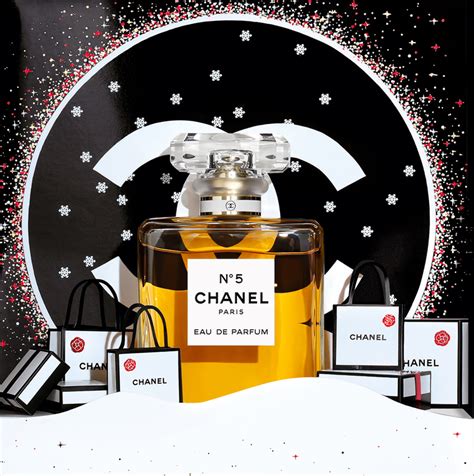 chanel christmas packaging 2019|chanel stores near me.